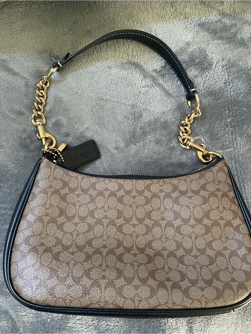 Coach Brown Signature Canvas Shoulder Bag with Black Trim - Picture 2 of 12
